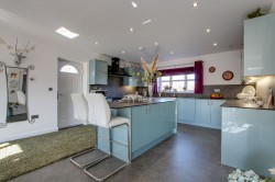 Images for Hollycroft Road, Emneth, PE14