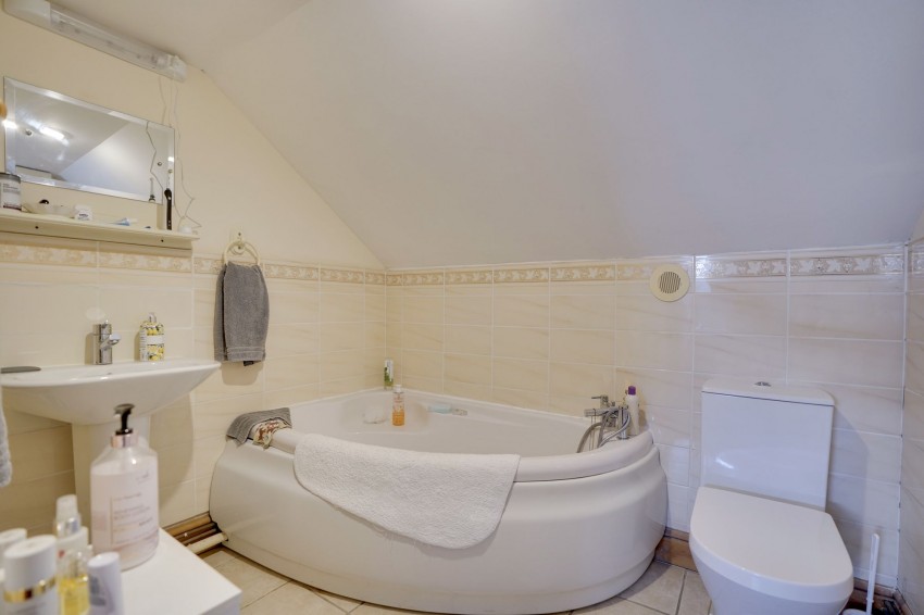 Images for Warrington Street, Newmarket, CB8 EAID:4037033056 BID:e22d2fe2-cd8a-4ee5-877e-aff44adbf8aa