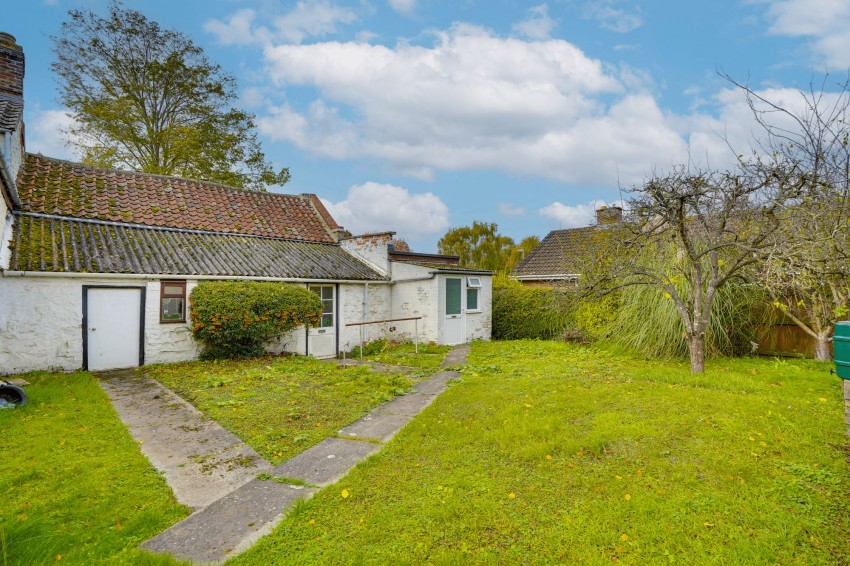 Images for The Causeway, Burwell, CB25 EAID:4037033056 BID:e22d2fe2-cd8a-4ee5-877e-aff44adbf8aa