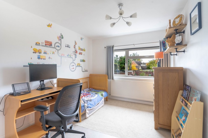 Images for Claydon Close, Castle Camps, CB21 EAID:4037033056 BID:2f5b1148-b901-4d34-9e72-64b6a96df570