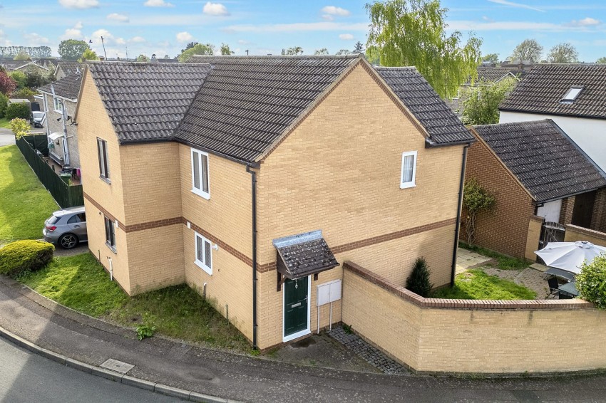Images for Eastlands Close, Cottenham, CB24 EAID:4037033056 BID:e9c2a2d5-4edb-4404-af16-967a1de68210