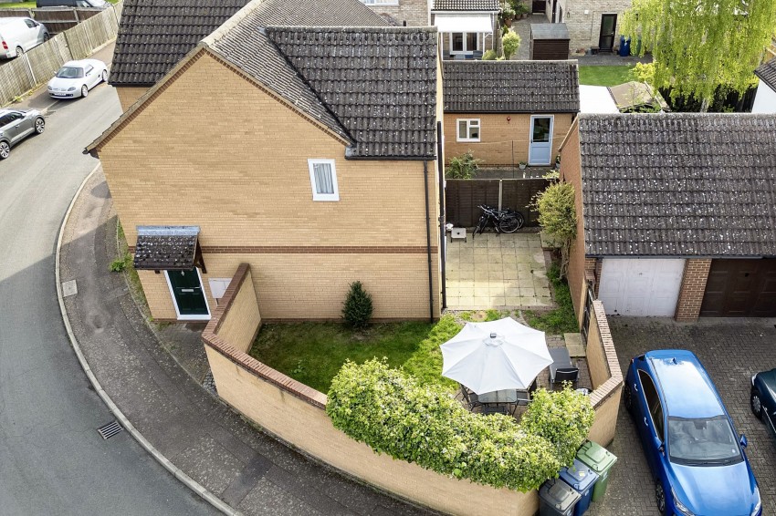 Images for Eastlands Close, Cottenham, CB24 EAID:4037033056 BID:e9c2a2d5-4edb-4404-af16-967a1de68210