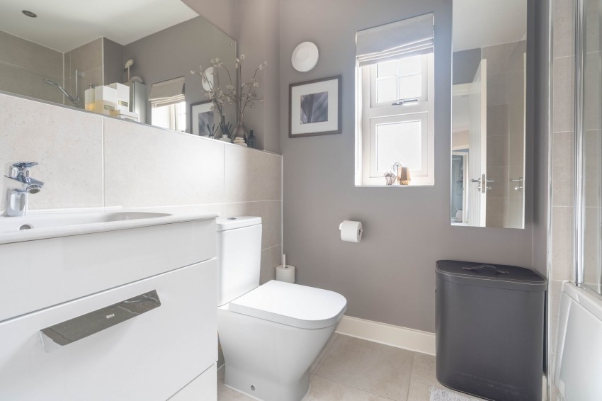 Images for Grenadier Drive, Northstowe, CB24 EAID:4037033056 BID:e9c2a2d5-4edb-4404-af16-967a1de68210