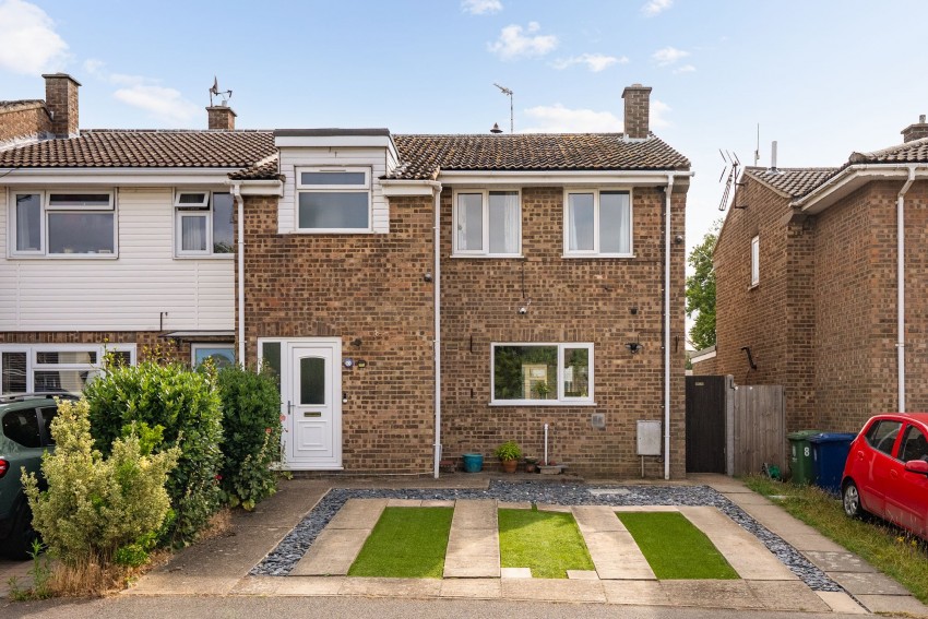 Images for Wheatsheaf Way, Linton, CB21 EAID:4037033056 BID:2f5b1148-b901-4d34-9e72-64b6a96df570