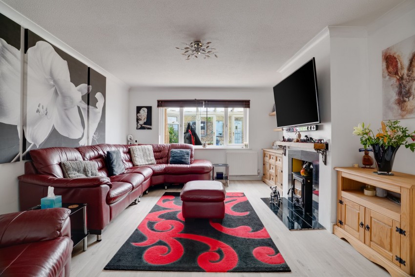 Images for Wheatsheaf Way, Linton, CB21 EAID:4037033056 BID:2f5b1148-b901-4d34-9e72-64b6a96df570