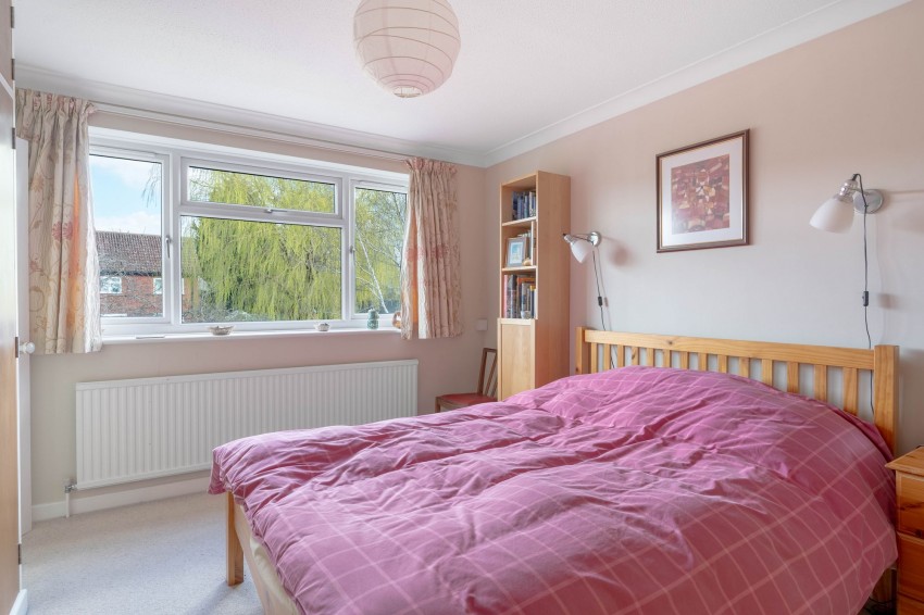 Images for St. Michaels, Longstanton, CB24 EAID:4037033056 BID:e9c2a2d5-4edb-4404-af16-967a1de68210