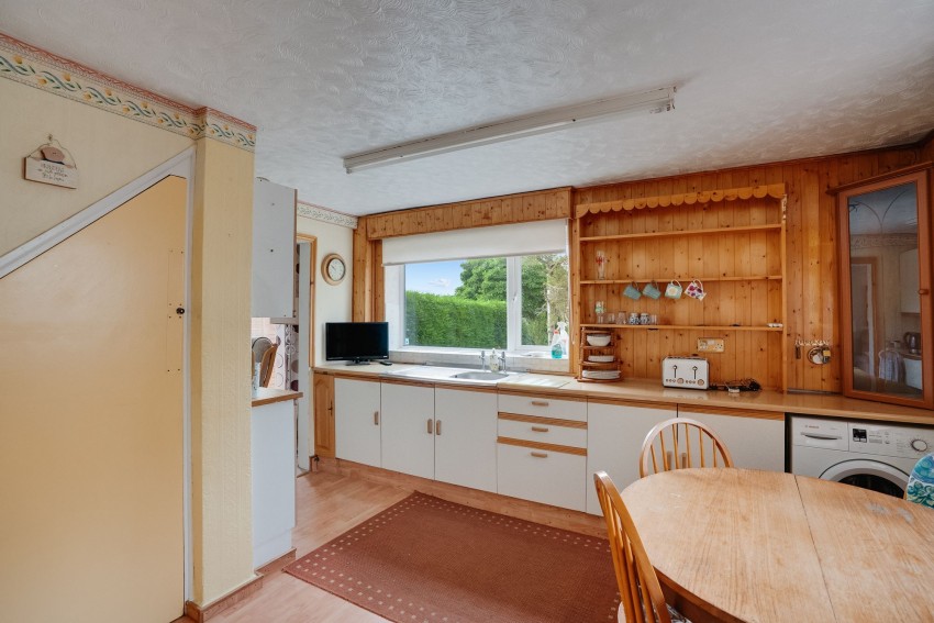 Images for Chalklands, Linton, CB21 EAID:4037033056 BID:2f5b1148-b901-4d34-9e72-64b6a96df570