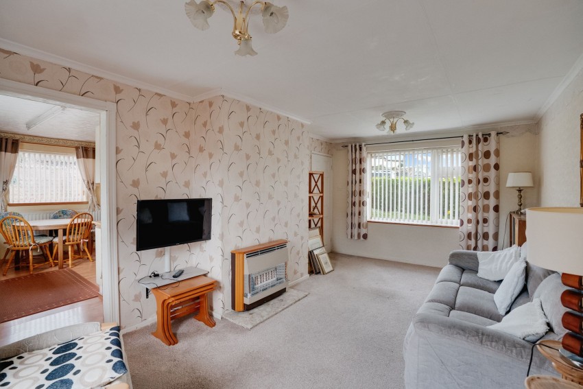Images for Chalklands, Linton, CB21 EAID:4037033056 BID:2f5b1148-b901-4d34-9e72-64b6a96df570