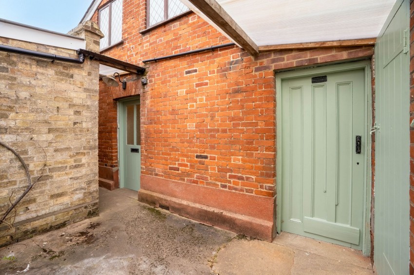 Images for Cambridge Road, Girton, CB3 EAID:4037033056 BID:df7a2b8e-b283-433c-96bc-9990089caf32