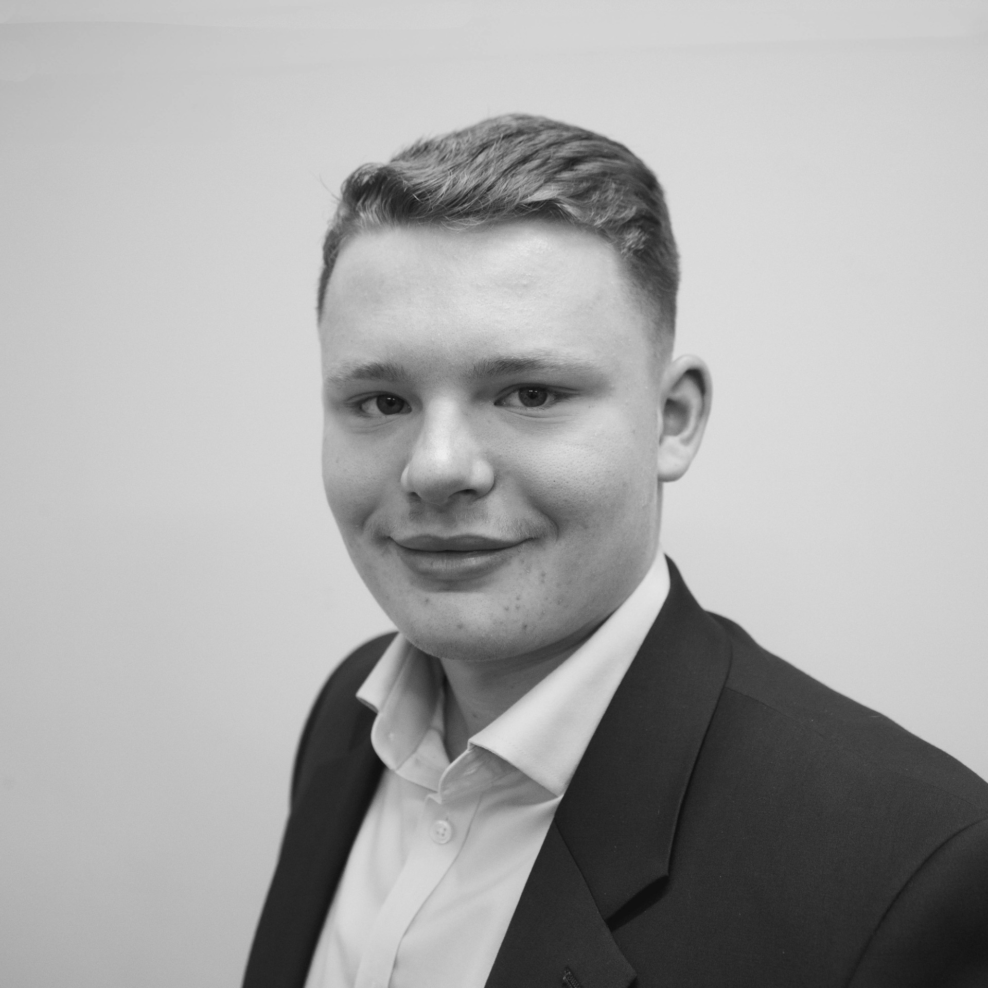 Alfie Sames, Sales Negotiator