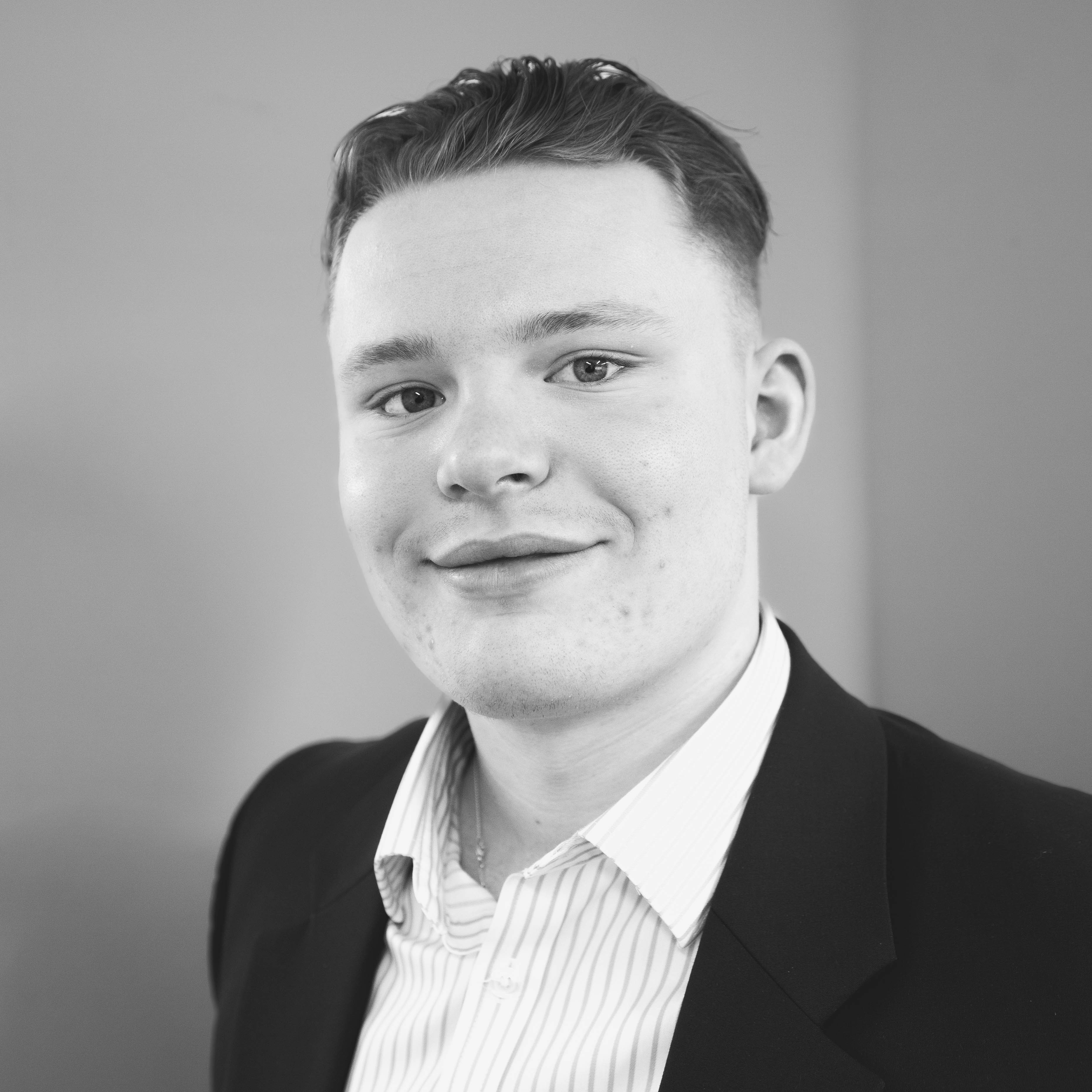 Alfie Sames, Sales Negotiator